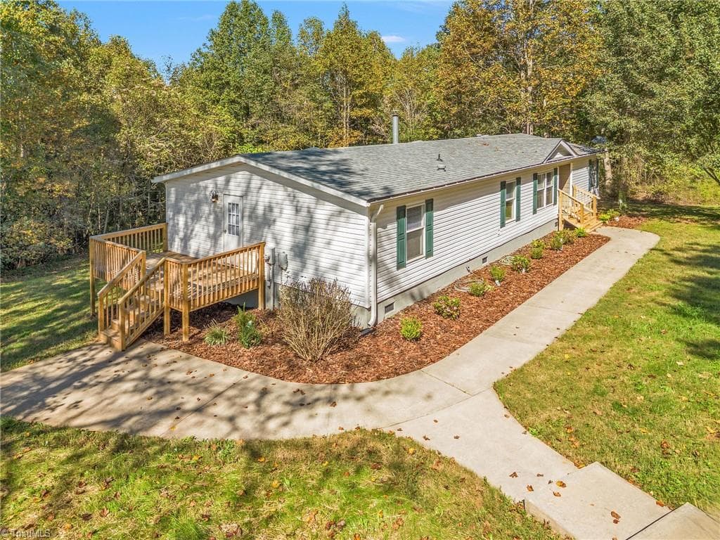 Manufactured Home at 265 Mckinley Road, Roaring River NC 28669, Roaring River, photo 49 of 50