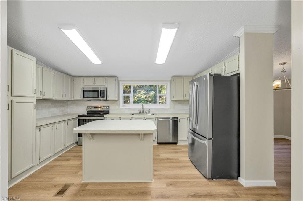 Manufactured Home at 265 Mckinley Road, Roaring River NC 28669, Roaring River, photo 14 of 50
