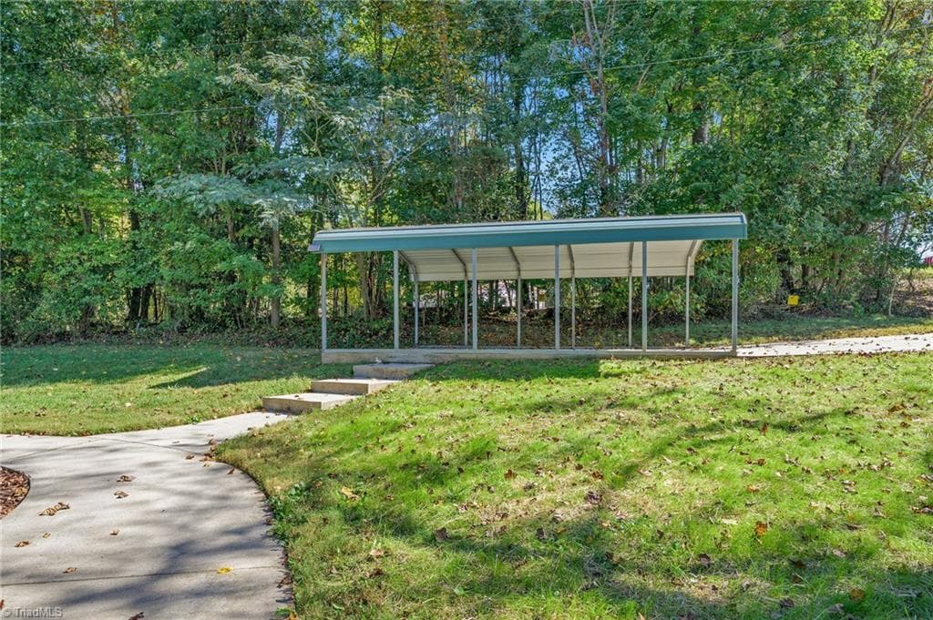 Manufactured Home at 265 Mckinley Road, Roaring River NC 28669, Roaring River, photo 41 of 50