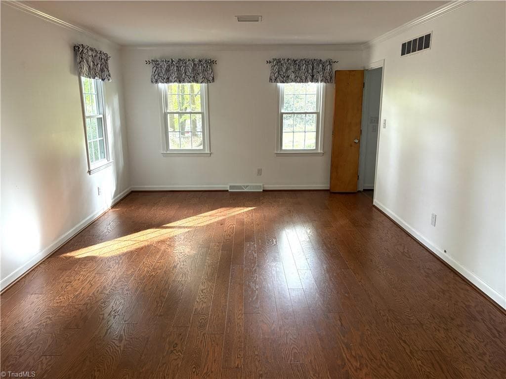 Stick/Site Built at 5504 Garden Lake Drive, Greensboro NC 27410, Greensboro, photo 4 of 14