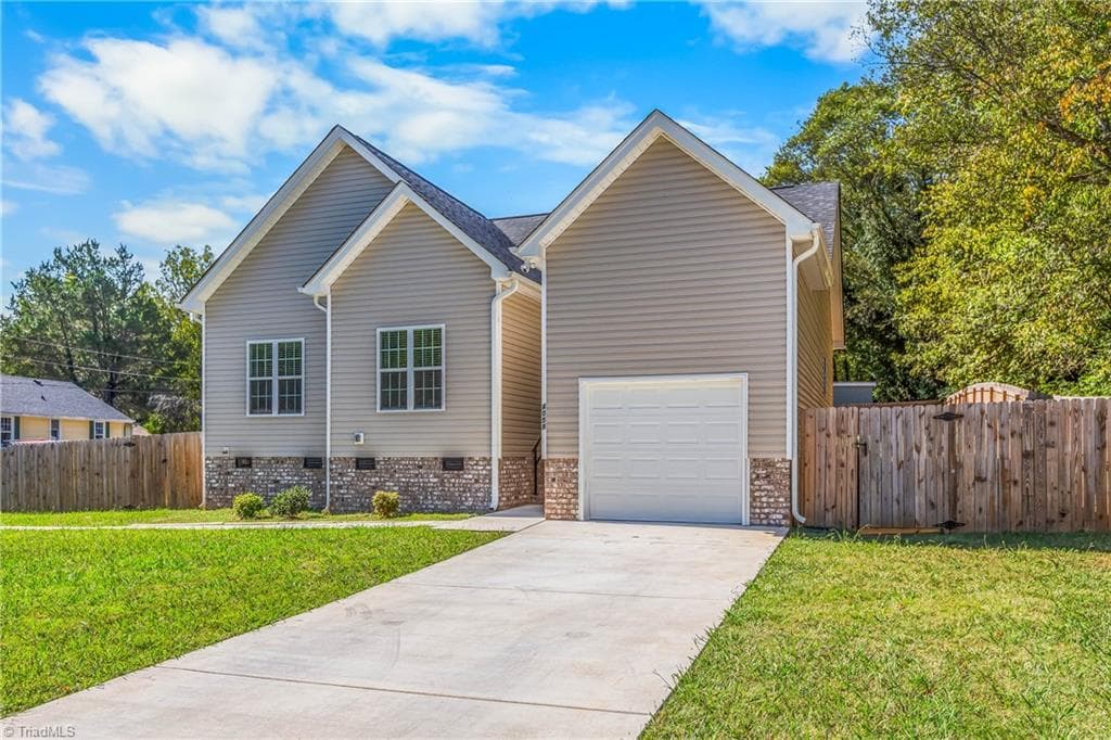 Stick/Site Built at 4058 S Main Street, Winston-Salem NC 27127, Winston-Salem, photo 2 of 18