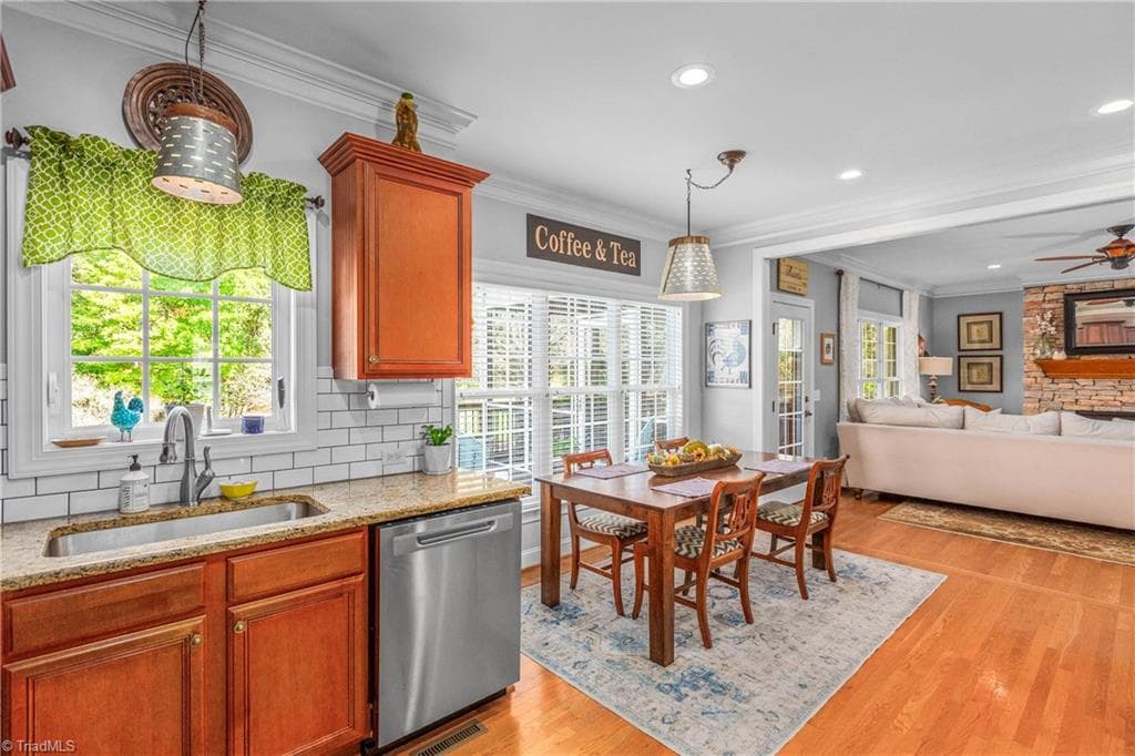 Stick/Site Built at 2008 E Pinehurst Court, Clemmons NC 27012, Clemmons, photo 18 of 47