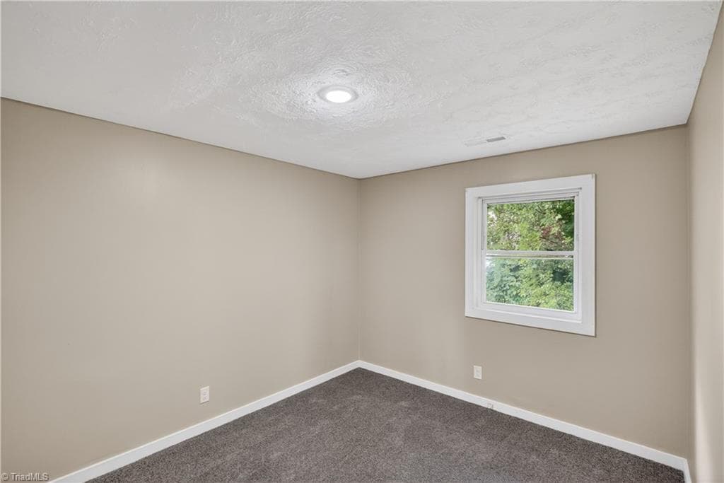 Duplex at 17 Hunter Street, Thomasville NC 27360, Thomasville, photo 45 of 60