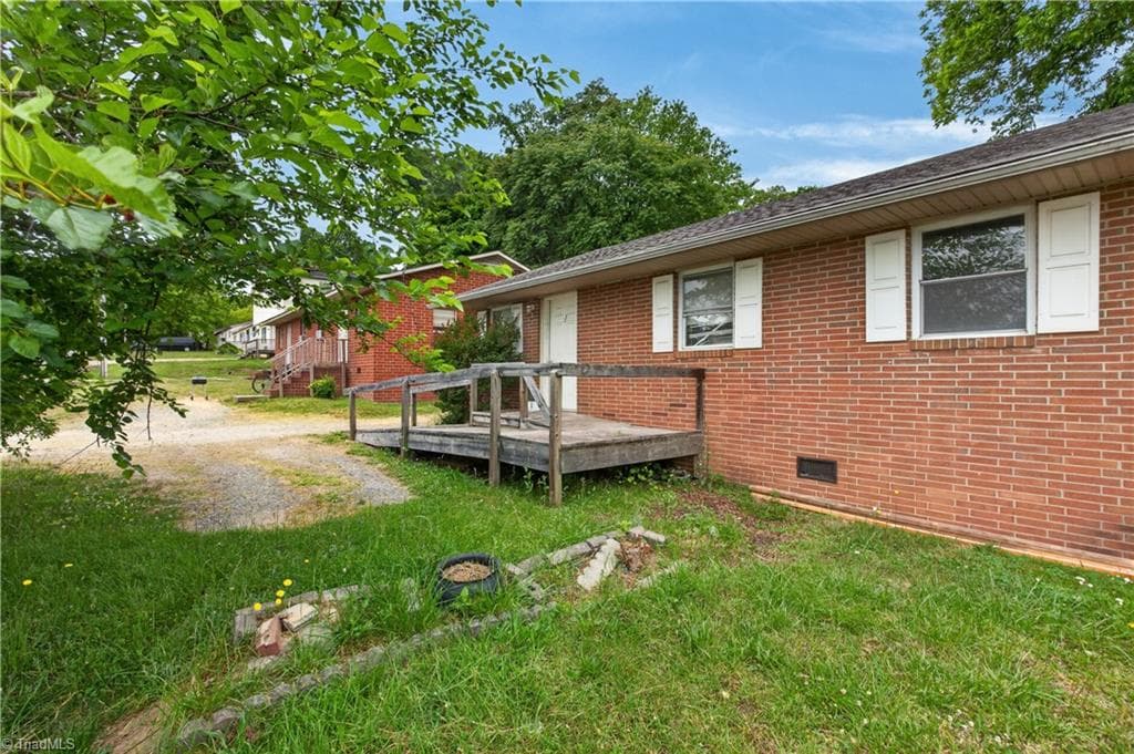 Duplex at 17 Hunter Street, Thomasville NC 27360, Thomasville, photo 53 of 60