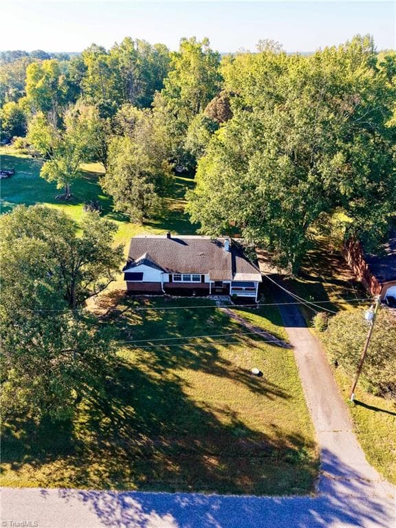 Stick/Site Built at 176 Oaklawn Road, Winston-Salem NC 27107, Winston-Salem, photo 32 of 36