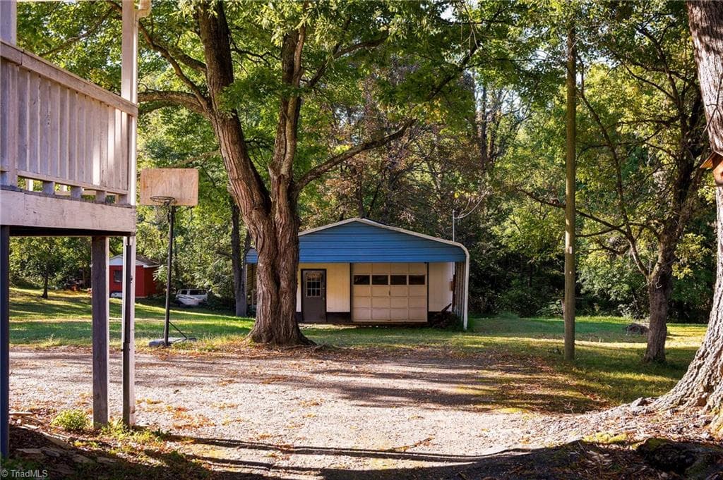 Stick/Site Built at 176 Oaklawn Road, Winston-Salem NC 27107, Winston-Salem, photo 29 of 36