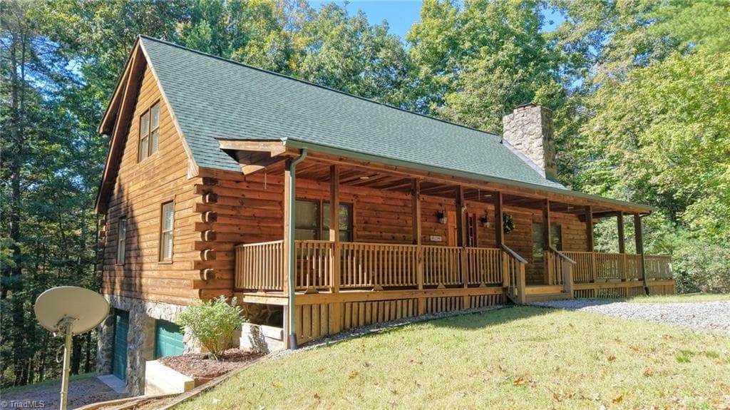 154 Rocky Shore Drive, Wilkesboro NC 28697