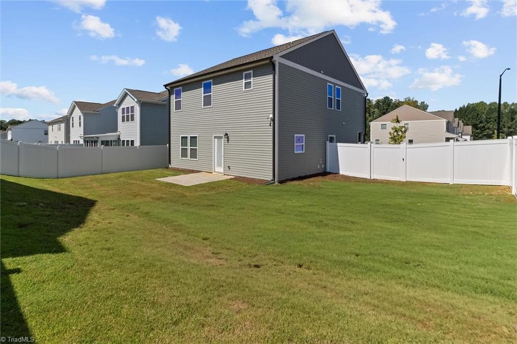 Stick/Site Built at 146 Centerpiece Drive, High Point NC 27265, High Point, photo 11 of 64