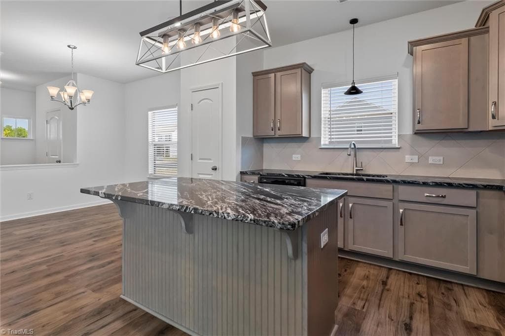 Stick/Site Built at 146 Centerpiece Drive, High Point NC 27265, High Point, photo 21 of 64