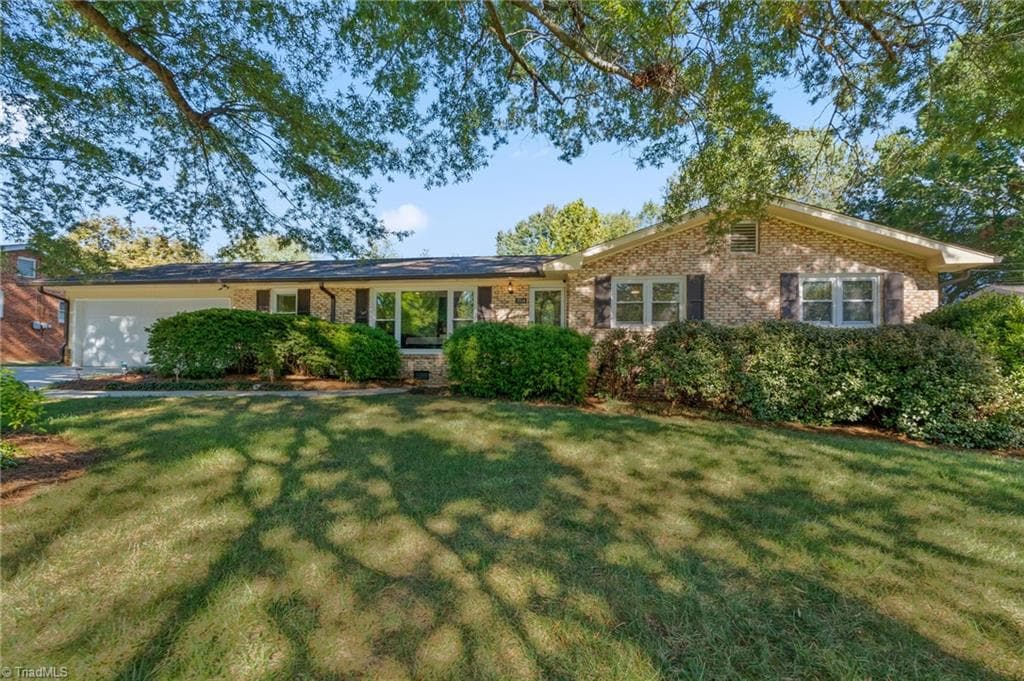 3514 Imperial Drive, High Point NC 27265