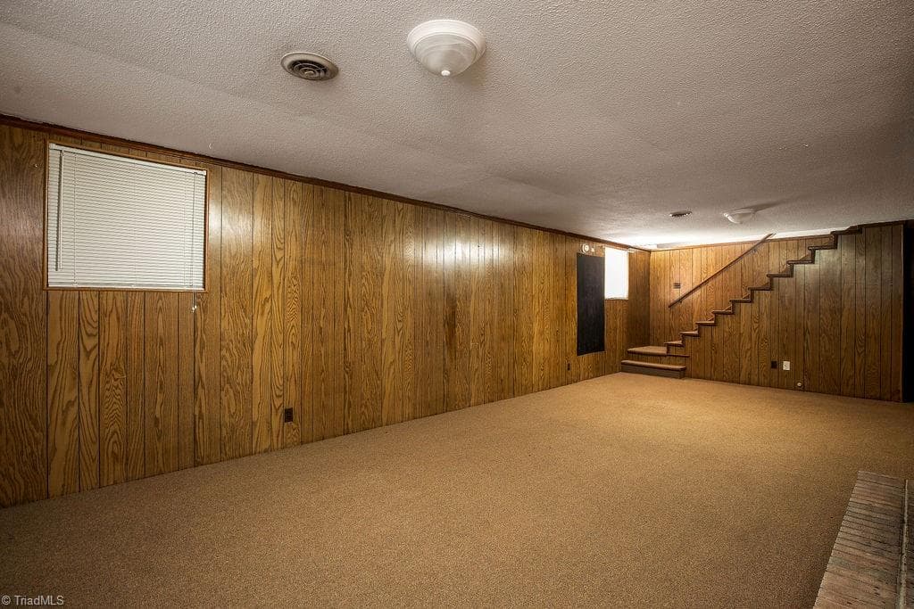 Stick/Site Built at 2420 Kingsgate Drive, Winston-Salem NC 27101, Winston-Salem, photo 17 of 25