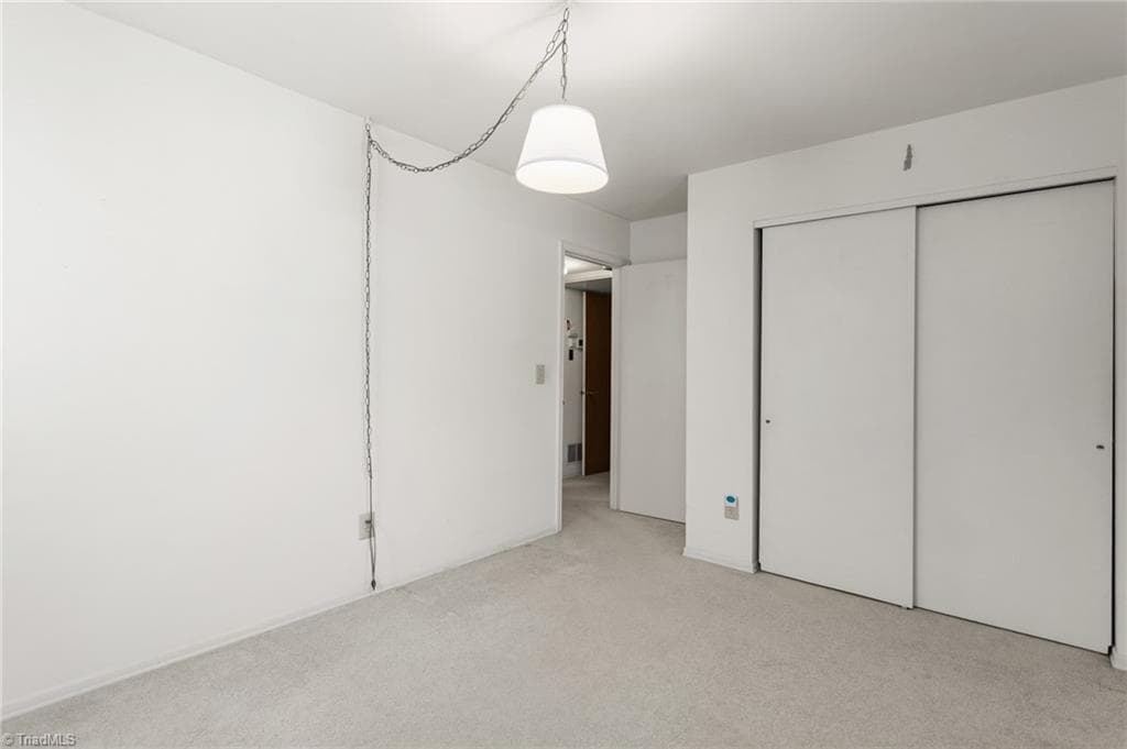 Stick/Site Built at 3 Roxby Court, Greensboro NC 27455, Greensboro, photo 27 of 32