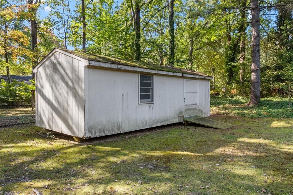 Stick/Site Built at 3 Roxby Court, Greensboro NC 27455, Greensboro, photo 31 of 32