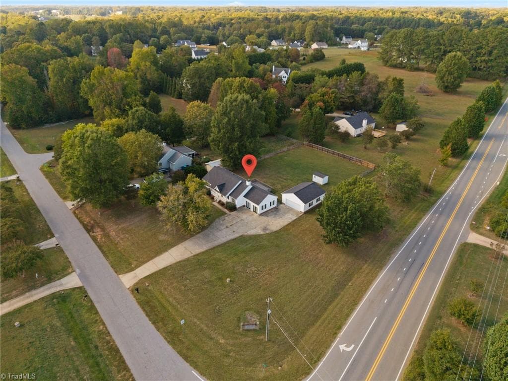 Stick/Site Built at 100 Prima Drive, Greensboro NC 27455, Greensboro, photo 3 of 44