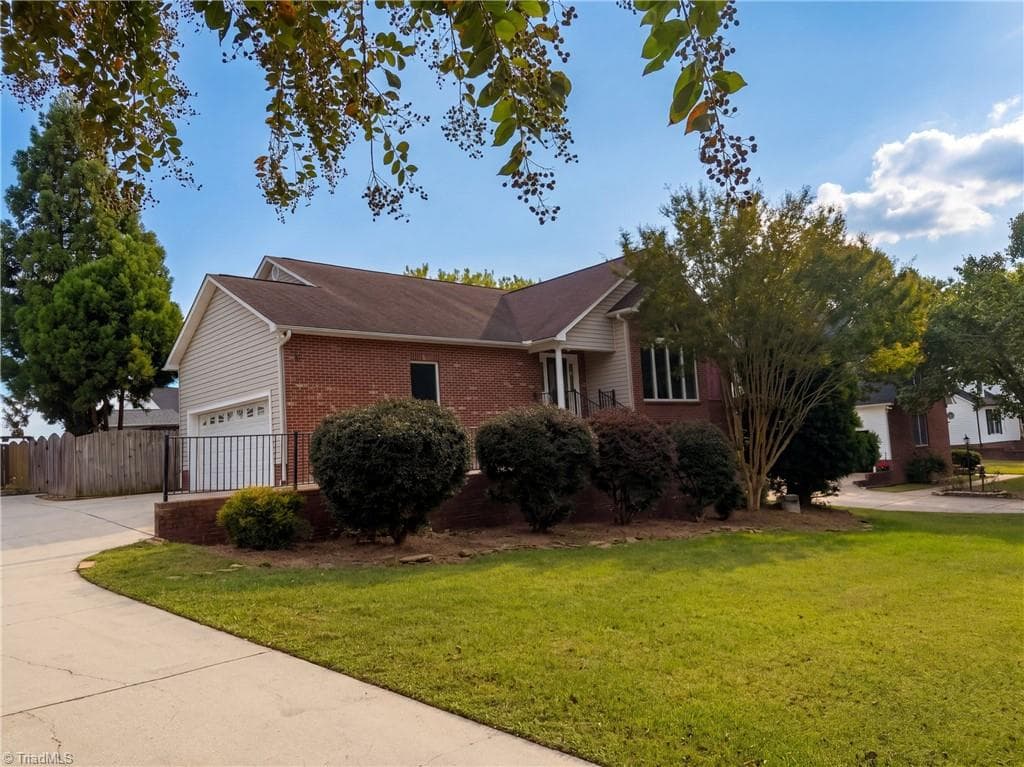 Stick/Site Built at 906 Lunar Drive, Archdale NC 27263, Archdale, photo 31 of 34