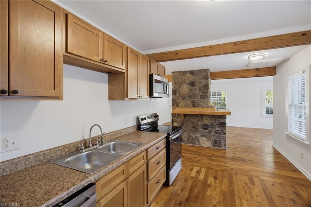 Stick/Site Built at 1513 Willomore Street, Greensboro NC 27403, Greensboro, photo 12 of 28