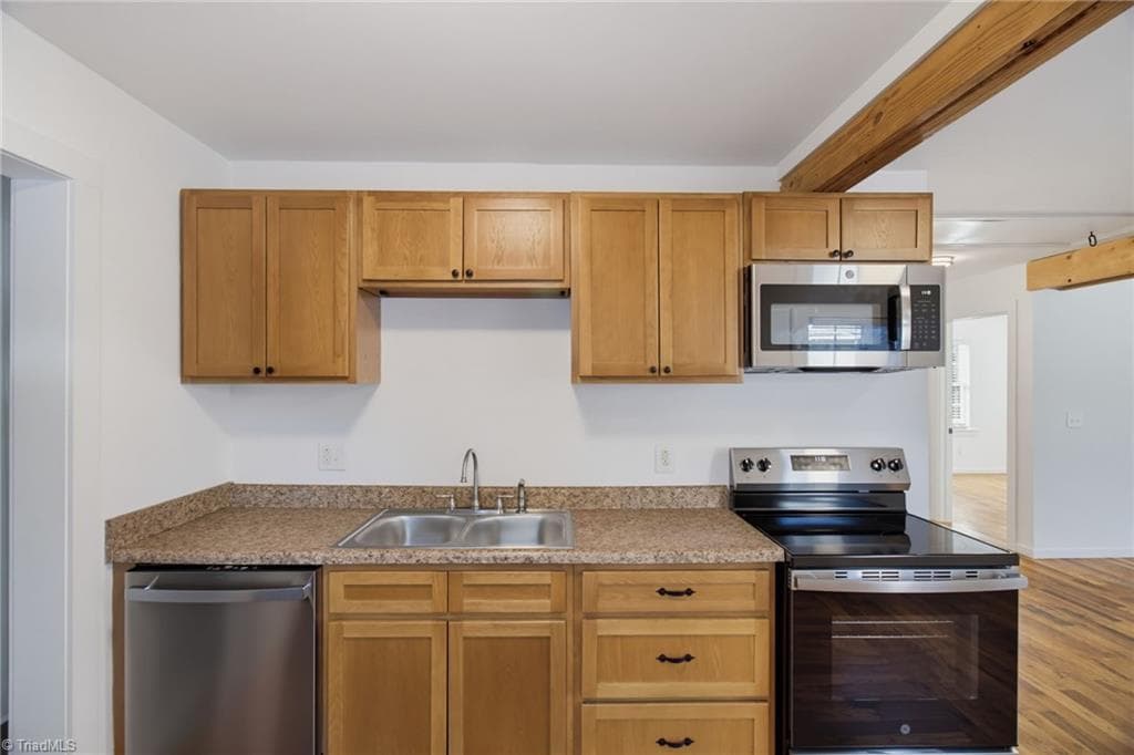 Stick/Site Built at 1513 Willomore Street, Greensboro NC 27403, Greensboro, photo 10 of 28