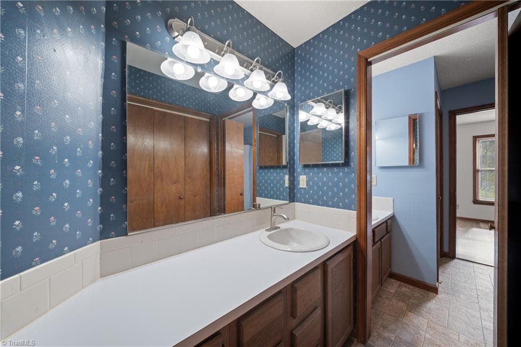 Stick/Site Built at 236 Tabor View Lane, Winston-Salem NC 27106, Winston-Salem, photo 13 of 22