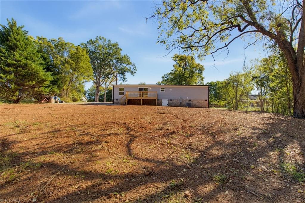 Manufactured Home at 209 River Street, East Bend NC 27018, East Bend, photo 28 of 30