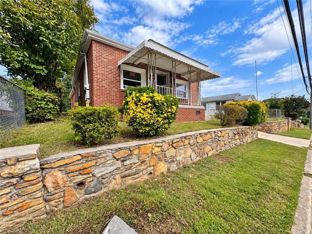 2325 Booker Street, Winston-Salem NC 27105