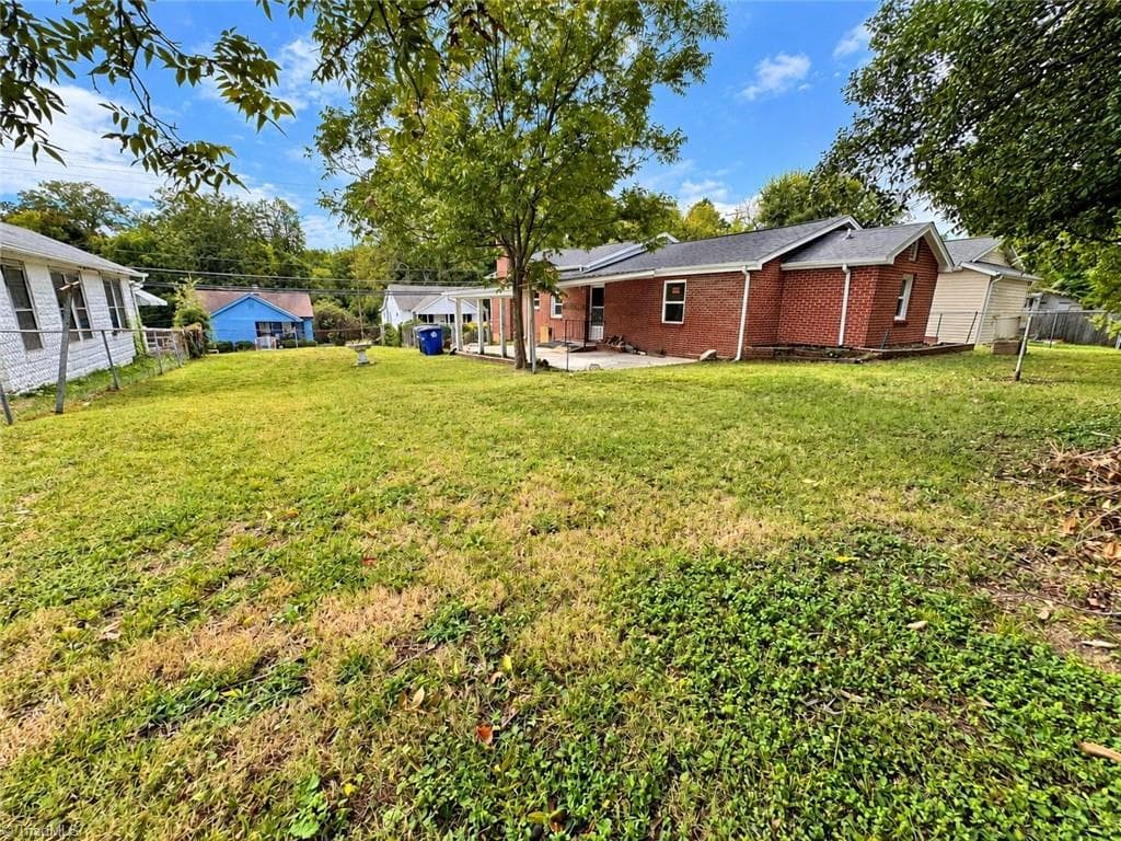 Stick/Site Built at 2325 Booker Street, Winston-Salem NC 27105, Winston-Salem, photo 14 of 17
