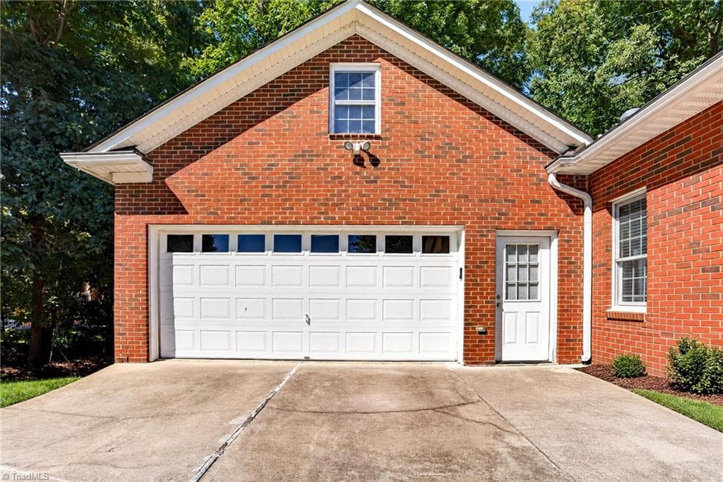 Stick/Site Built at 142 Croyden Drive, Kernersville NC 27284, Kernersville, photo 42 of 48