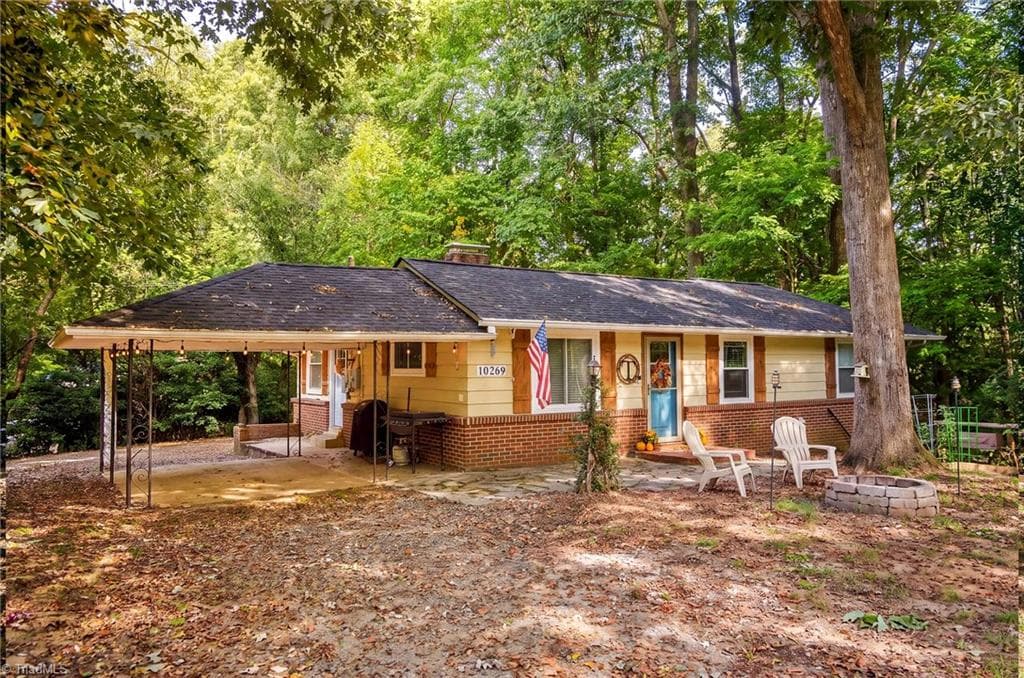 10269 Old US highway 52, Winston-Salem NC 27107