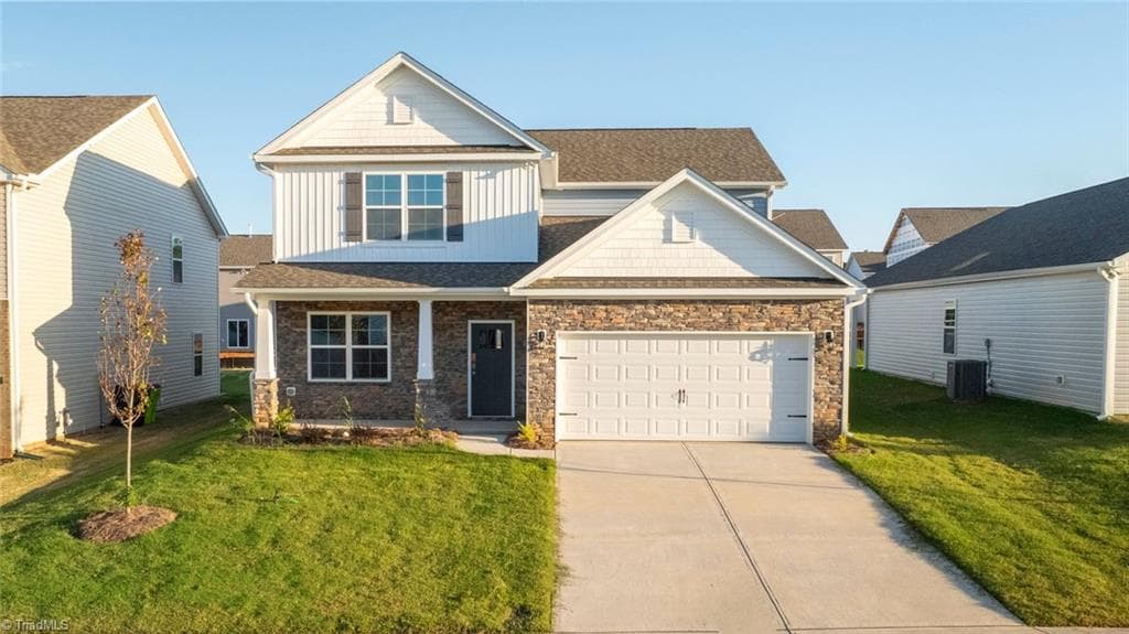 2720 Luxborough Lane, Mebane NC 27302