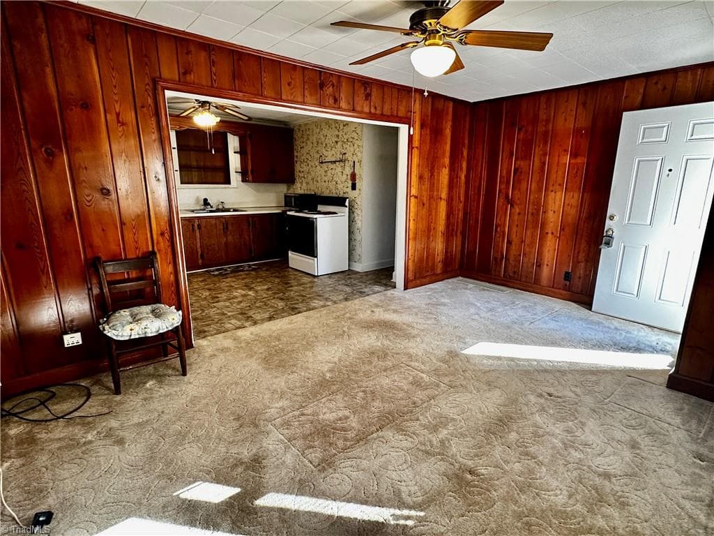 Stick/Site Built at 107 Dillon Street, Winston-Salem NC 27107, Winston-Salem, photo 4 of 29