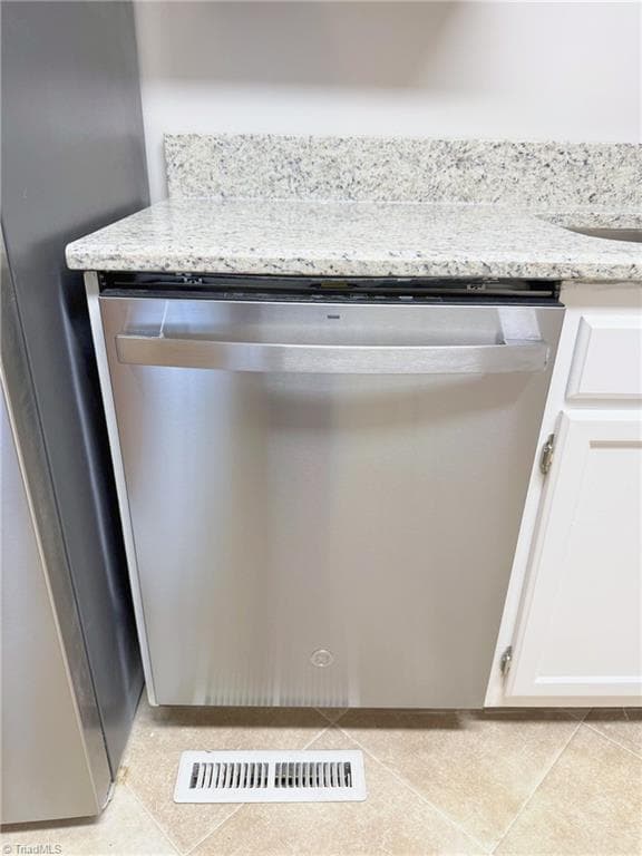Stick/Site Built at 3520 Heathrow Drive, Winston-Salem NC 27127, Winston-Salem, photo 6 of 14