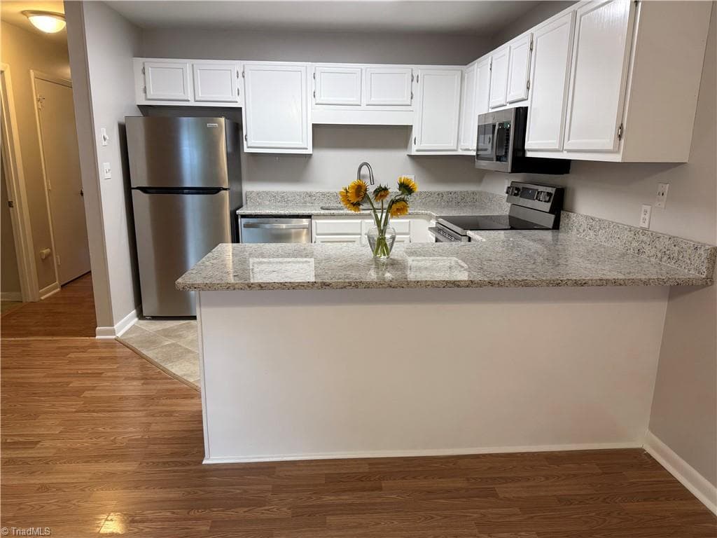 Stick/Site Built at 3520 Heathrow Drive, Winston-Salem NC 27127, Winston-Salem, photo 4 of 14