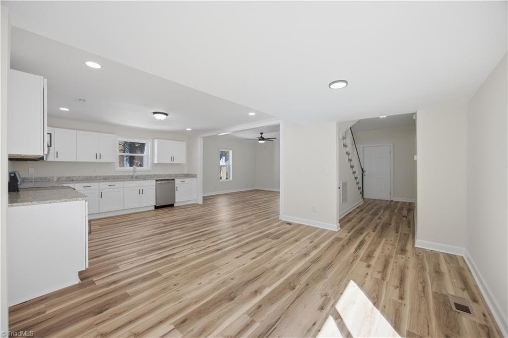 Stick/Site Built at 1524 22nd Street, Winston-Salem NC 27105, Winston-Salem, photo 9 of 50
