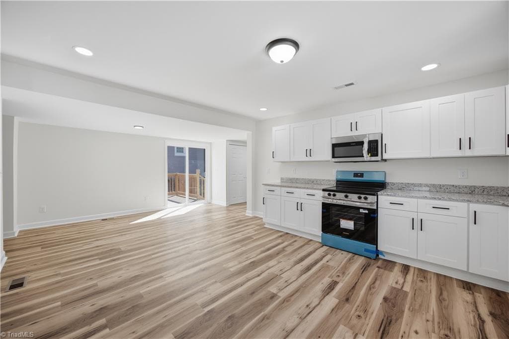 Stick/Site Built at 1524 22nd Street, Winston-Salem NC 27105, Winston-Salem, photo 10 of 50