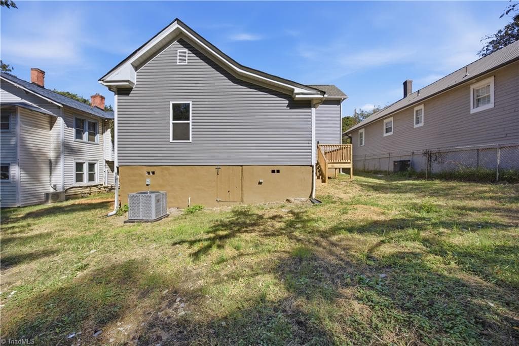 Stick/Site Built at 1524 22nd Street, Winston-Salem NC 27105, Winston-Salem, photo 49 of 50