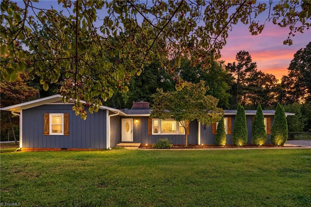 Stick/Site Built at 3440 Edgefield Road, Greensboro NC 27409, Greensboro, photo 11 of 36