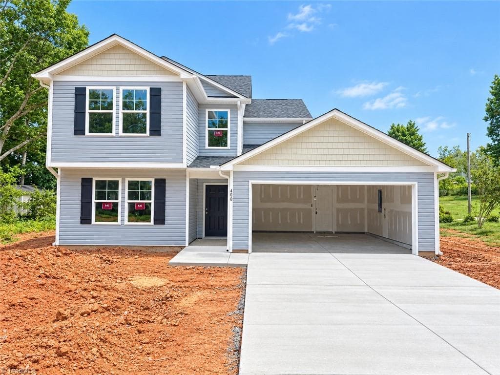 400 Oakwood Circle, Lexington NC 27295