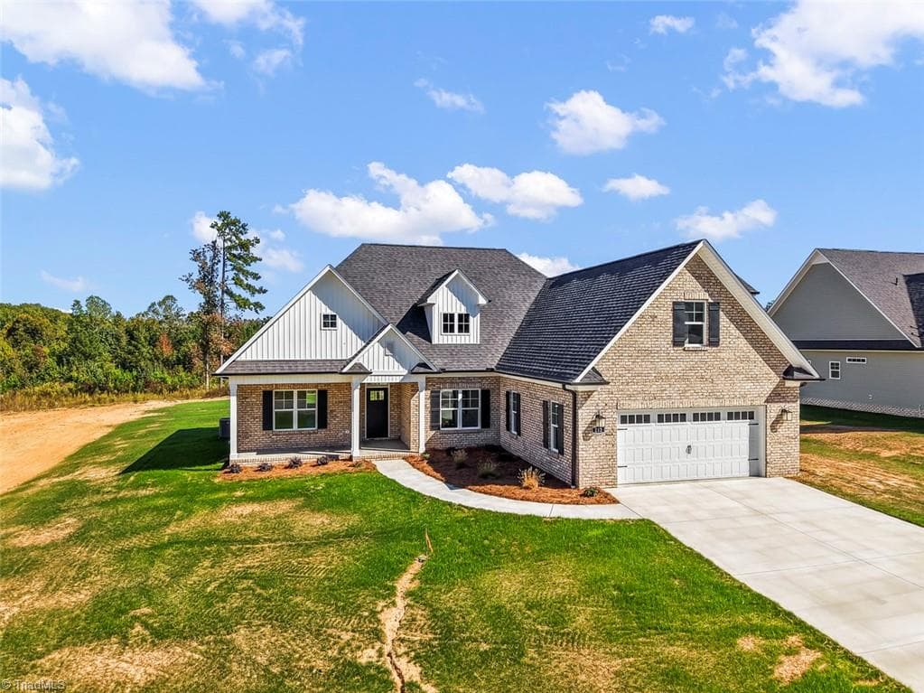 212 Cool Run, Lexington NC 27295