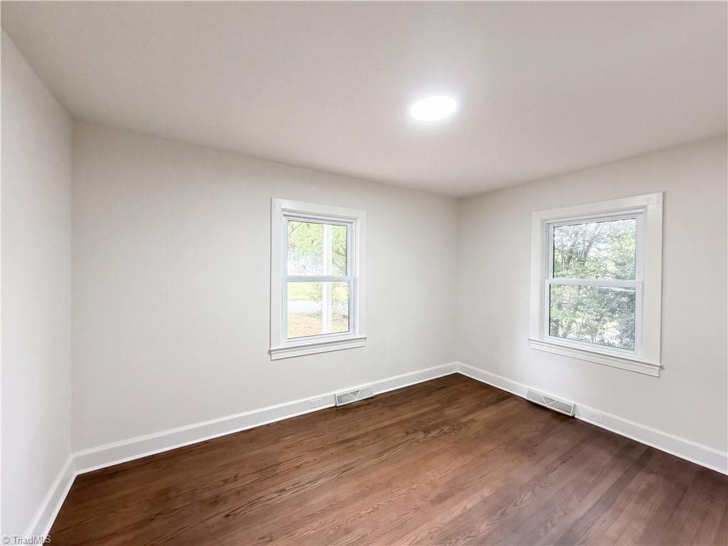 Stick/Site Built at 3141 Luther Street, Winston-Salem NC 27127, Winston-Salem, photo 10 of 27