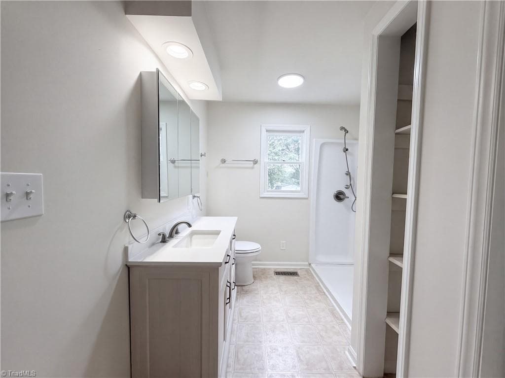 Stick/Site Built at 3141 Luther Street, Winston-Salem NC 27127, Winston-Salem, photo 19 of 27