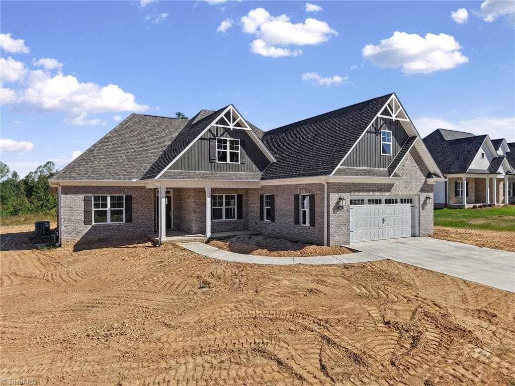 232 Cool Run, Lexington NC 27295