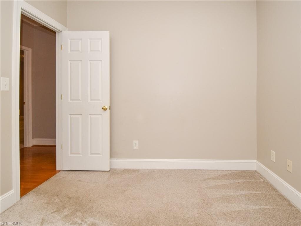 Stick/Site Built at 4634 Pebble Lake Drive, Pfafftown NC 27040, photo 21 of 36