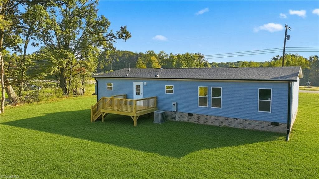 Manufactured Home at 105 Estate Drive, Statesville NC 28678, Statesville, photo 6 of 34