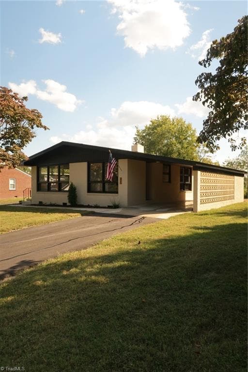 325 Bluemont Road, Mount Airy NC 27030