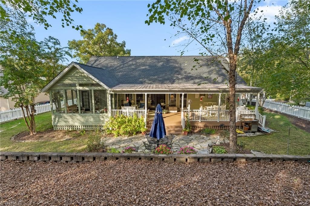 Stick/Site Built at 188 White Oak Road, Thomasville NC 27360, Thomasville, photo 47 of 50