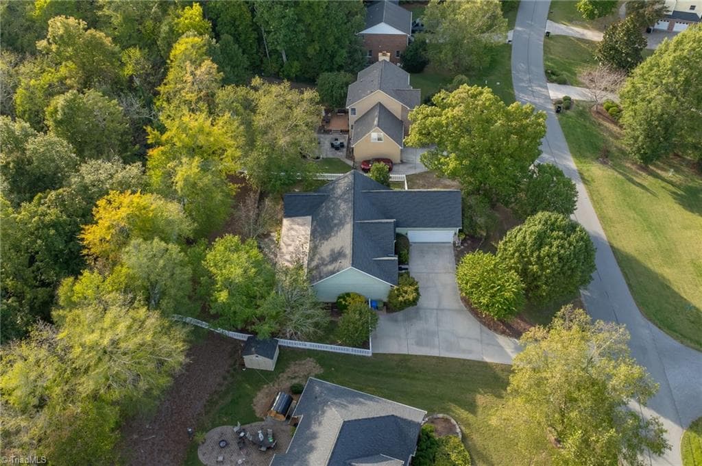 Stick/Site Built at 188 White Oak Road, Thomasville NC 27360, Thomasville, photo 50 of 50
