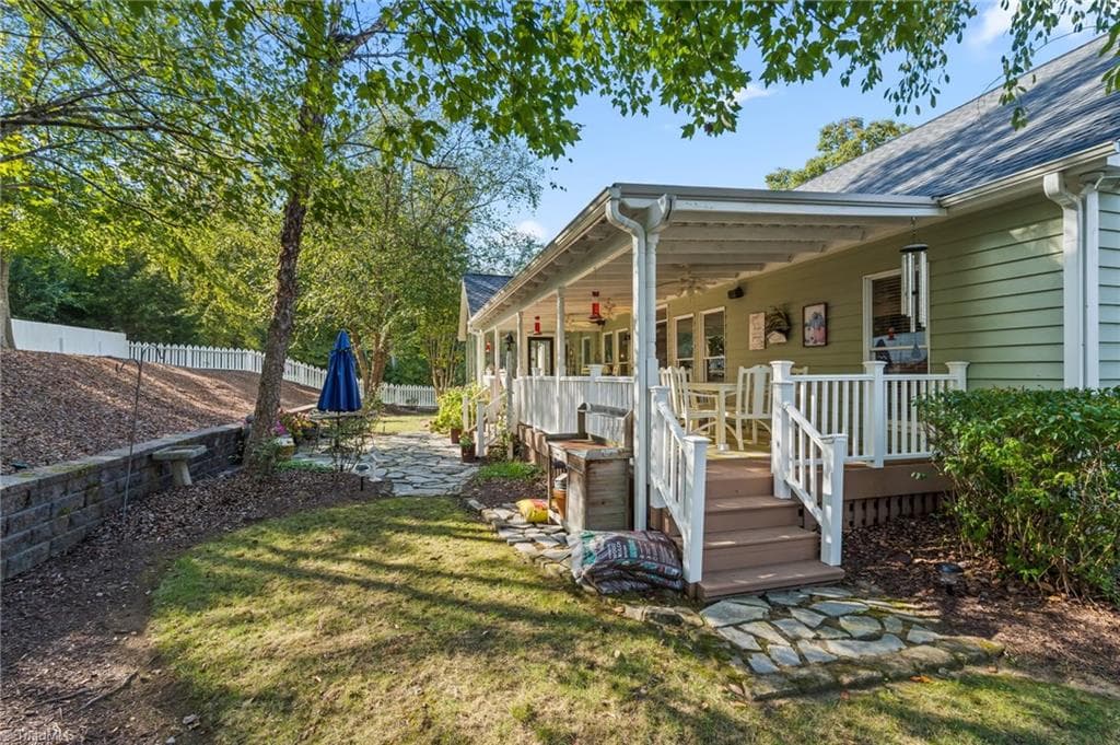 Stick/Site Built at 188 White Oak Road, Thomasville NC 27360, Thomasville, photo 44 of 50