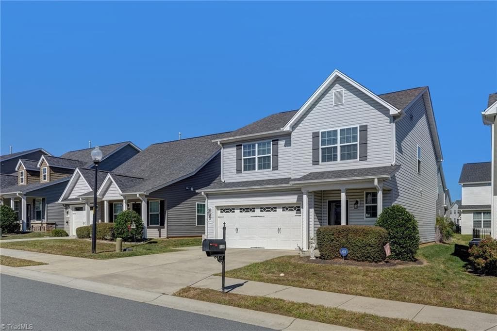 Stick/Site Built at 4045 Dunkirk Drive, Burlington NC 27215, Burlington, photo 3 of 31
