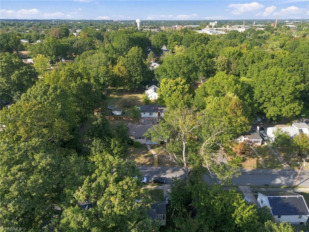 Stick/Site Built at 1400 Oak Street, Greensboro NC 27403, Greensboro, photo 32 of 35