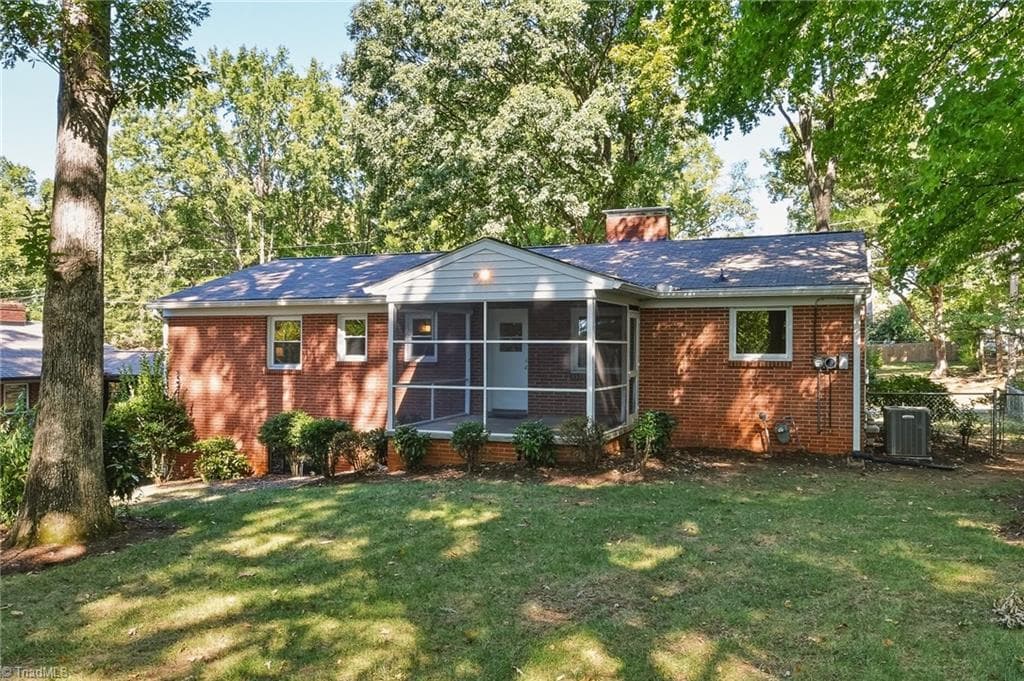 Stick/Site Built at 2716 Patricia Lane, Winston-Salem NC 27103, Winston-Salem, photo 34 of 40