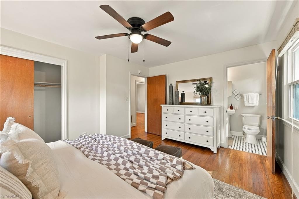 Stick/Site Built at 2716 Patricia Lane, Winston-Salem NC 27103, Winston-Salem, photo 25 of 40